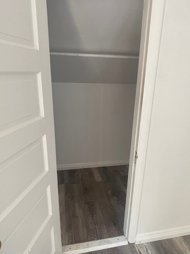 Photo - 907 NE Winchester St Unit Winchester