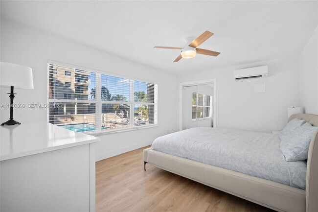 9241 Collins Ave Unit 11
