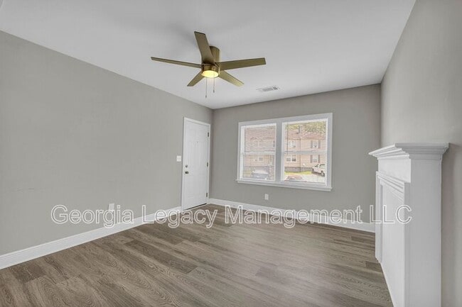 Photo - 21 Andrews Ct