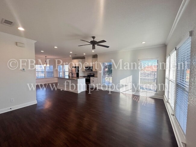 Photo - 300 Brothers Blvd