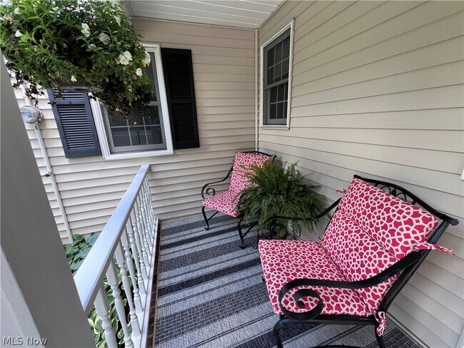 Photo - 75 Olive St