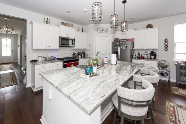 Photo - 4 Bedroom 2 Bath Home in French Quarter Creek - Huger