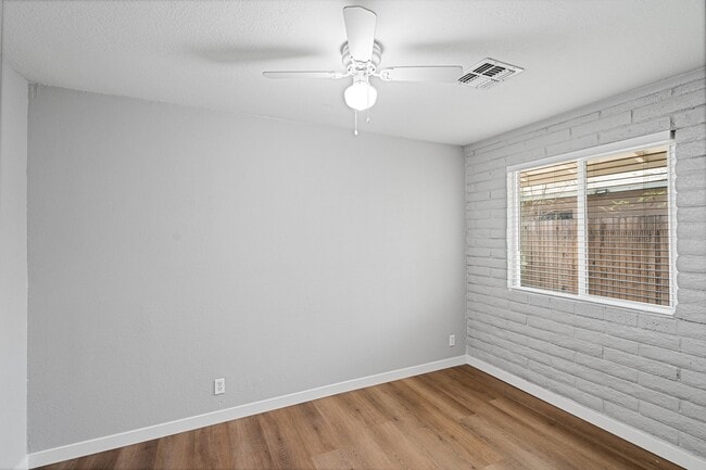 Photo - 1106 North 25th Pl