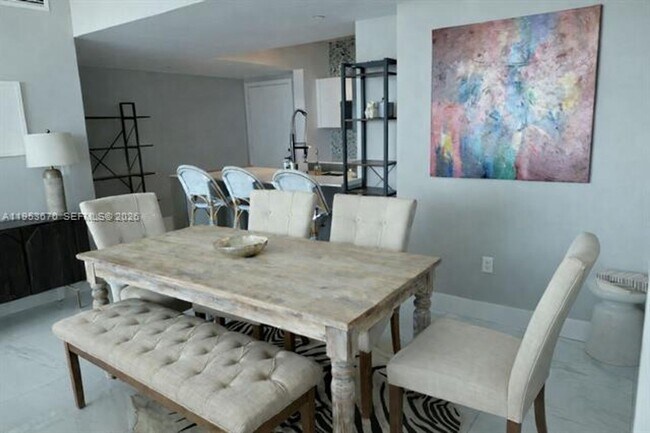 Photo - 951 Brickell Ave Unit 951 Brickell Ave  3304