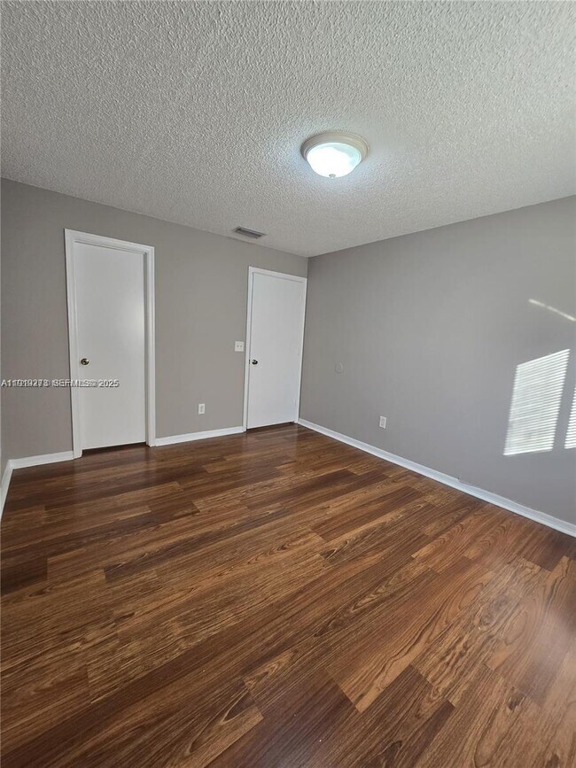 Photo - 3650 N 56th Ave Unit 515