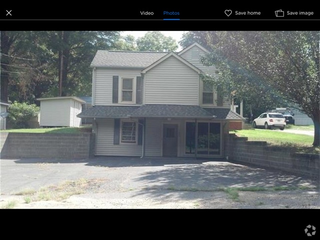 Building Photo - 1006 W A St Rental