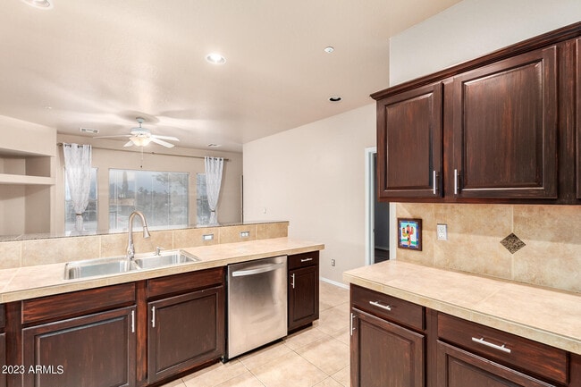 Photo - 16734 E La Montana Dr Unit 108