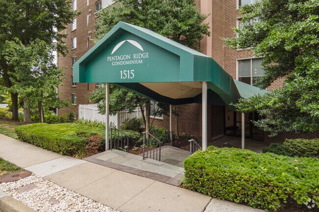 Photo - Pentagon Ridge