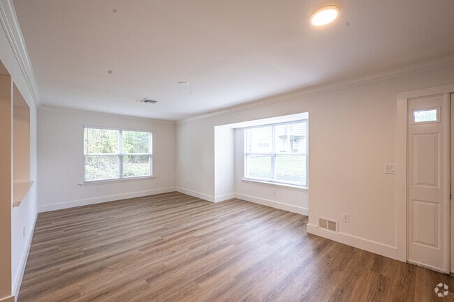 Living Room - Greenview Gardens