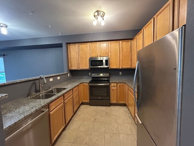 Building Photo - 512 Darby Dr Unit 211