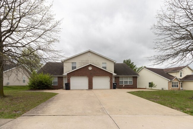 Photo - 108-110 Elk Dr Unit 108 Elk Dr