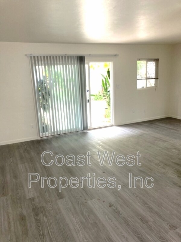 Photo - 1361 Grand Ave