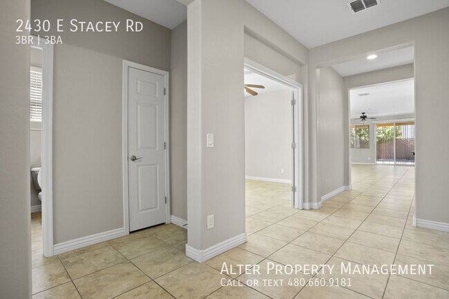Photo - 2430 E Stacey Rd