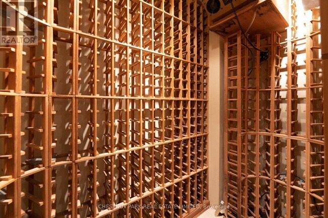 Photo - 110 Bloor St W Unité 1606