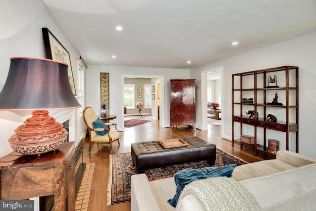 Photo - 4708 Yuma St NW