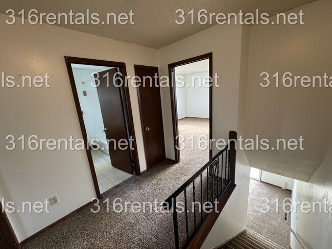 Photo - $850- 2 bed 1 bath - Townhomes
