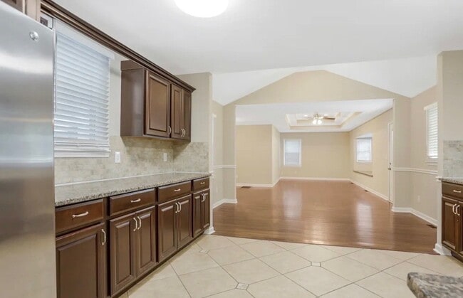 Photo - 3031 Remington St