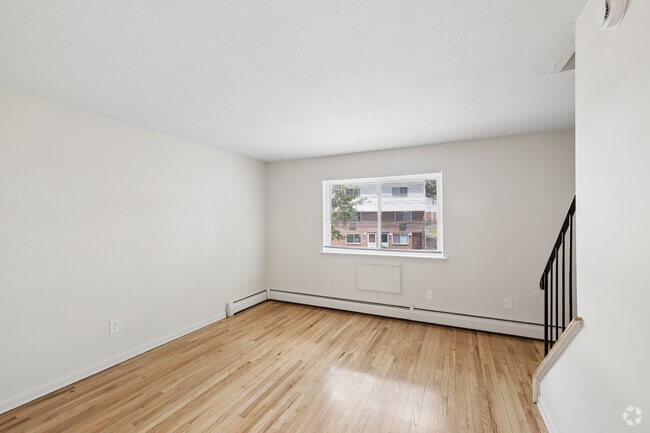 2BR, 1.5BA - 1100SF - Living Room