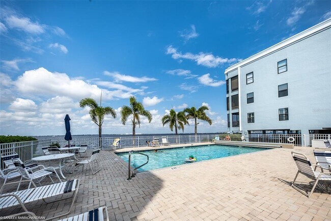 Photo - 1750 Jamaica Way Unit 333
