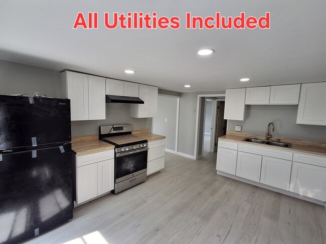 Photo - 511 Main St Apartments Unit 3