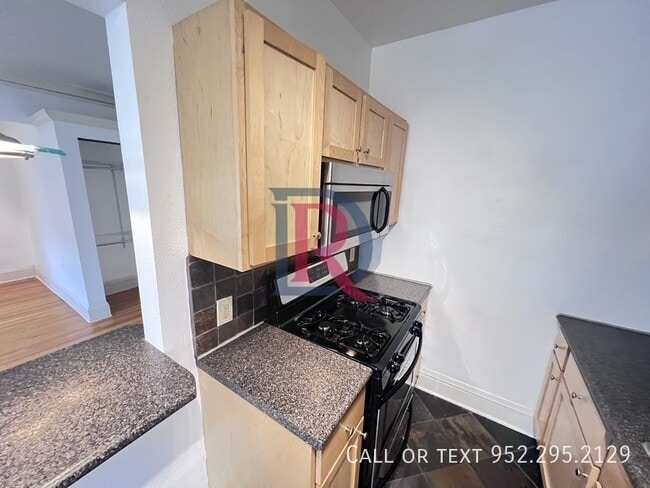 Photo - 1820 1st Ave S Unit 305