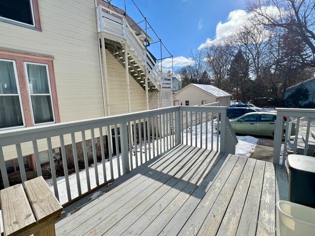 Photo - 216 E South St