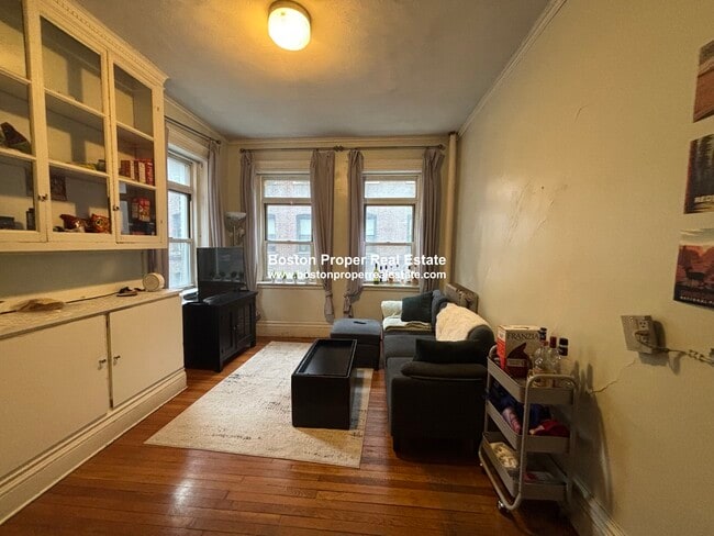 Photo - 80 Fenway St