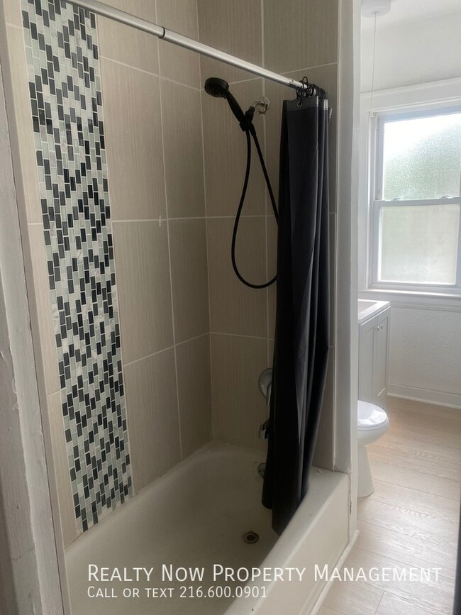 Photo - 11871 Lake Ave Unit 8