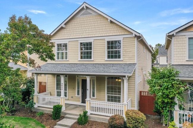 Building Photo - Beautiful 4 Bed, 3 Bath Rental Home in Hil...