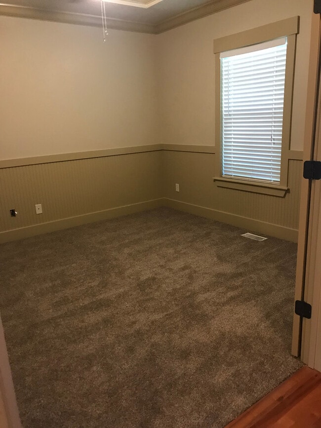 Photo - Beautiful home in Eagles Shadowridge subdivision