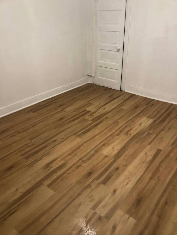 Photo - 618 Centre St