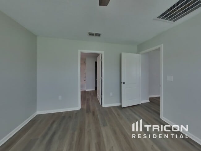 Photo - 95167 Timberlake Dr