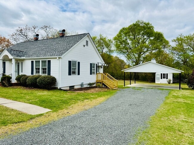 Photo - Cozy and Convenient Home in Oxford - Move in Ready