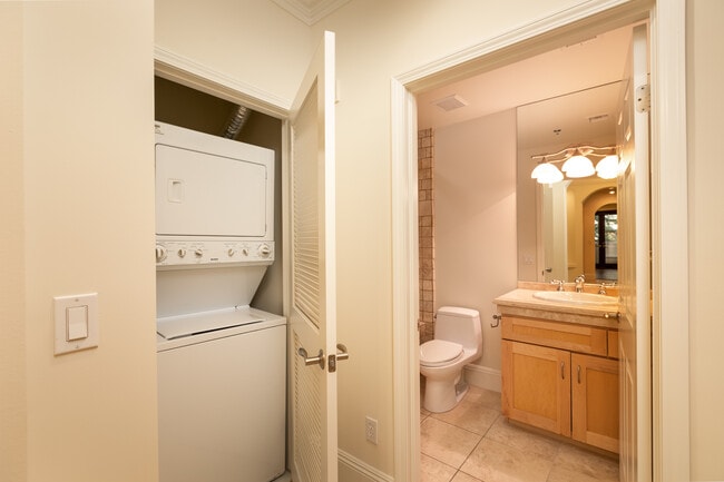 Photo - 10305 Almayo Ave Unit 301