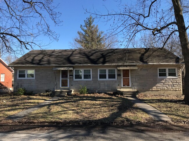 Building Photo - 105 Beechwood Ave Unit 105 Beechwood A