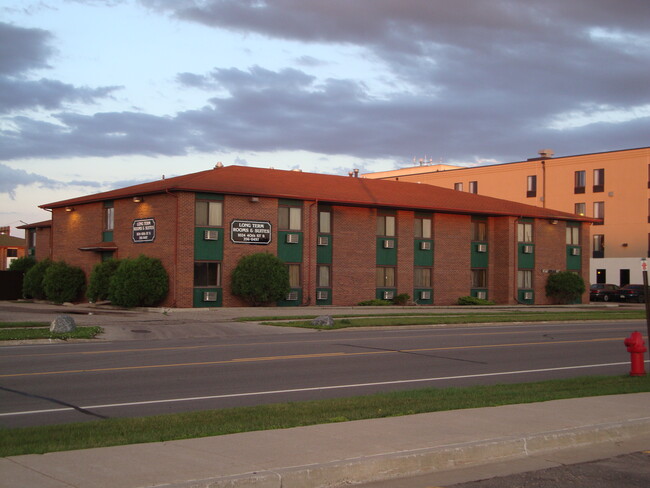 Building Photo - 1024 40th St S Rental