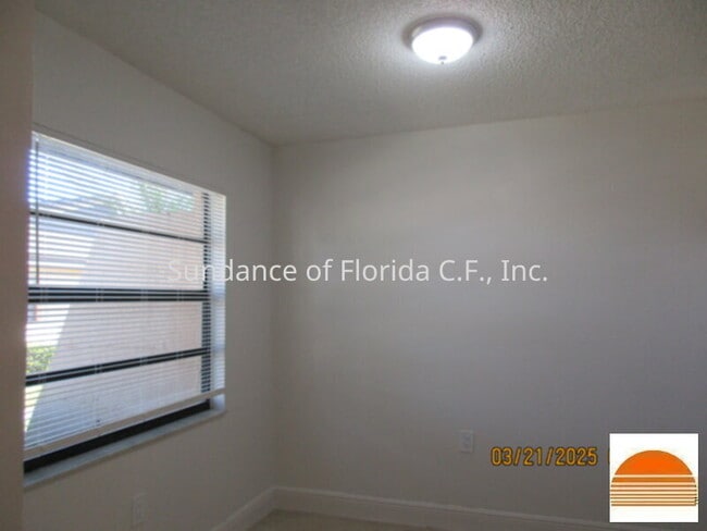 Photo - 2112 Bahamas Ct