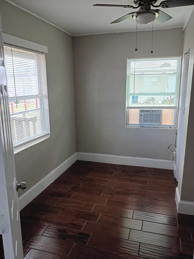 Photo - 1208 N 17th St