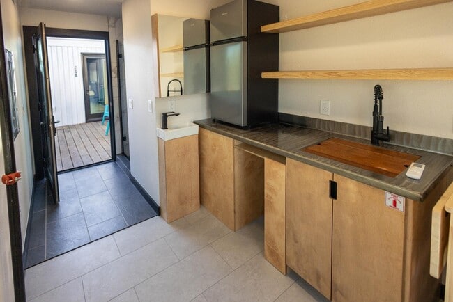 Photo - 326 E Arkansas St