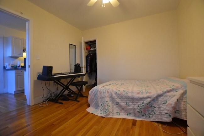 Photo - 28 Quint Ave Unit 21