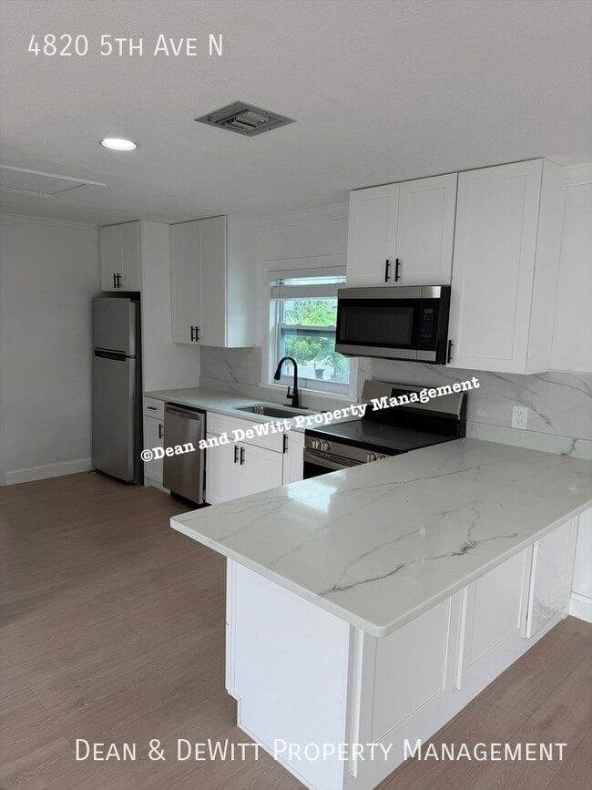 Photo - 4820 5th Ave N