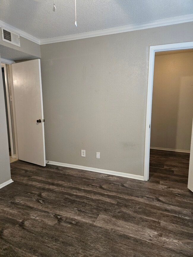 Photo - 1819 Babcock Rd Unit #405