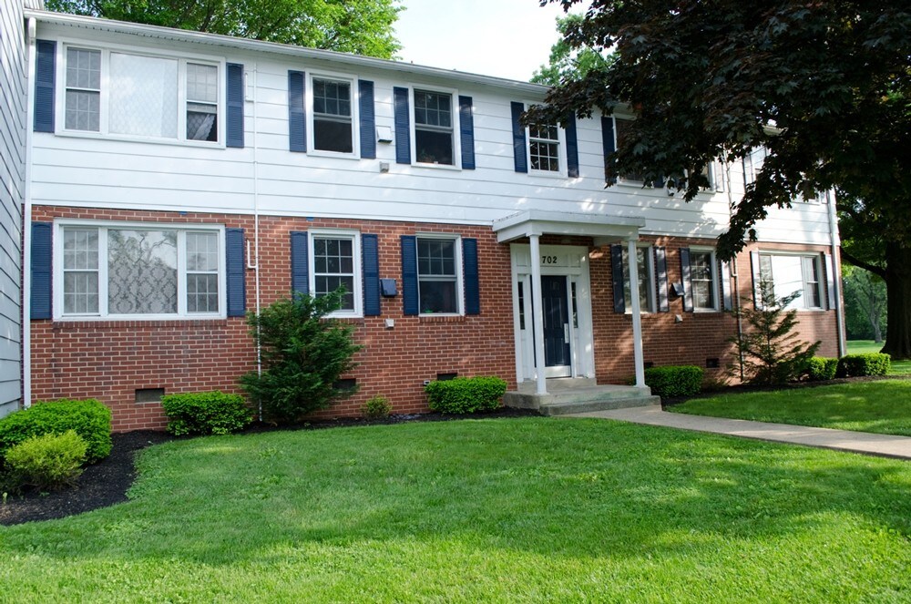 Hamilton Commons - Hamilton Commons Apartments