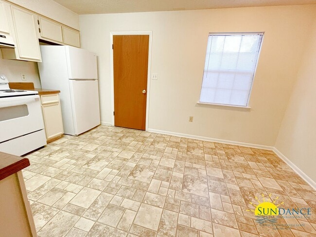 Photo - Great 2 Bedroom Townhouse in Fort Walton