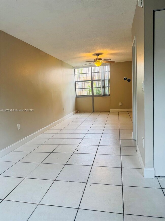 Photo - 6155 SW 69th St Unit 9