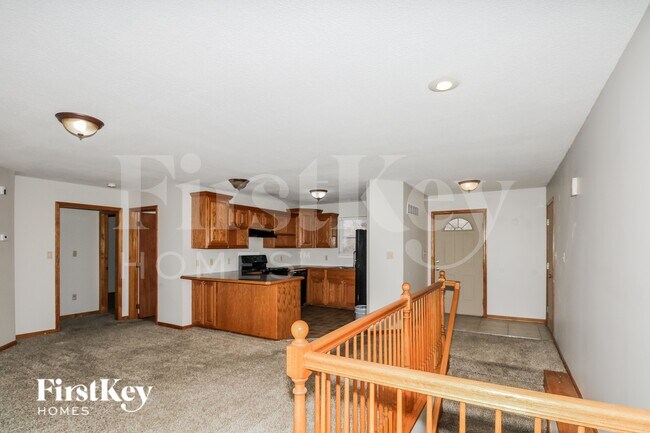 410 N Titus Ave