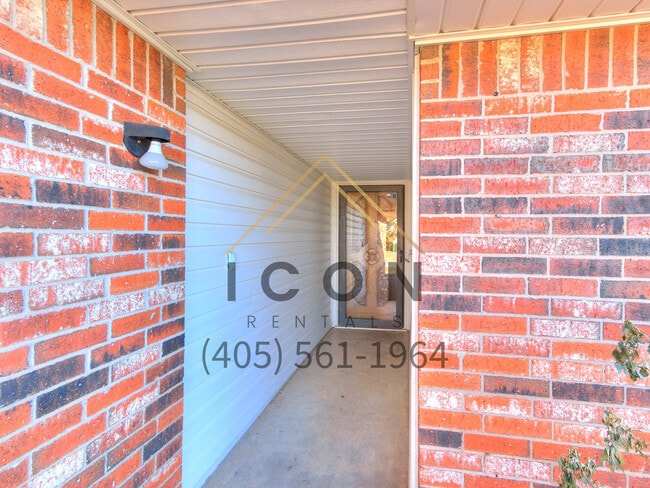 Photo - 1206 Summerton Pl