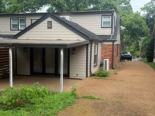 Photo - Lovely Duplex in Hillsboro Village