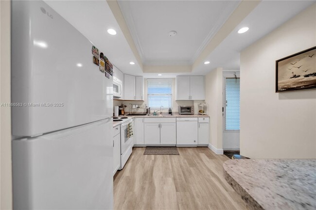 Photo - 4613 SE 5th Ave Unit 210
