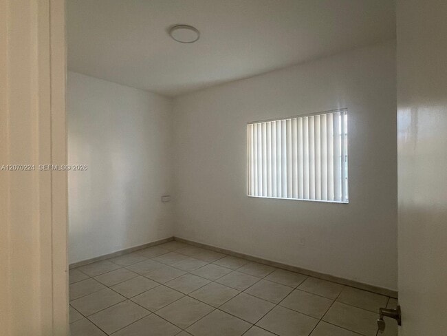 Photo - 7320 NW 114th Ave Unit 107